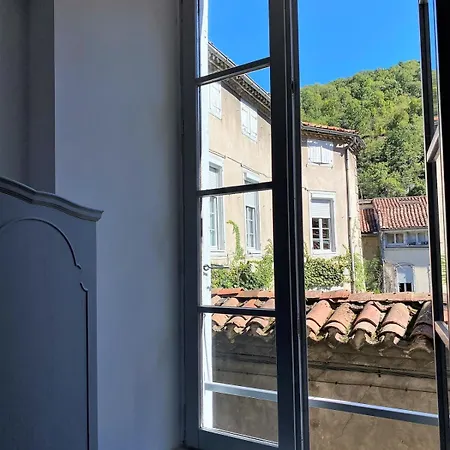 2 Pieces Elegant Calme Parking Sur Place *